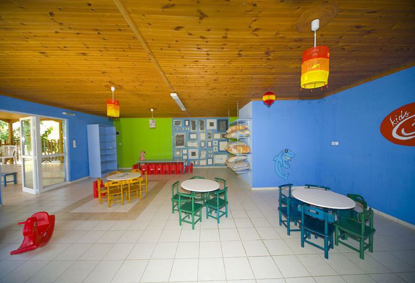 Hotel Maravel  | Adelianos Kampos | Crete | Greece 4