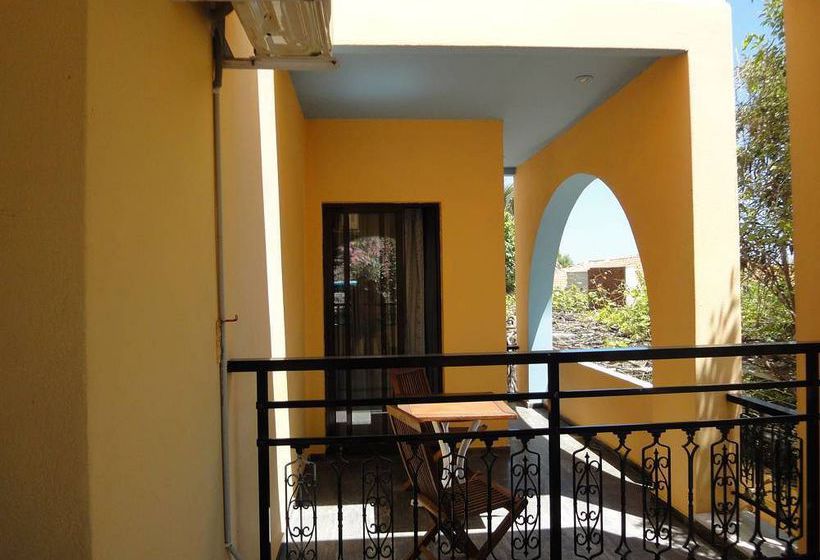 Hotel Minerva Beach  | Agia Marina | Creta | Grecia 12