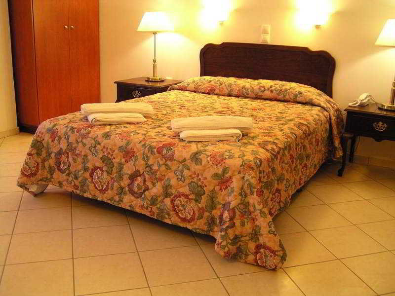 Hotel Minerva Dore  | Agia Marina | Creta | Grecia 5