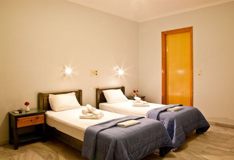 Atlantida Mare Aparthotel Agia Marina