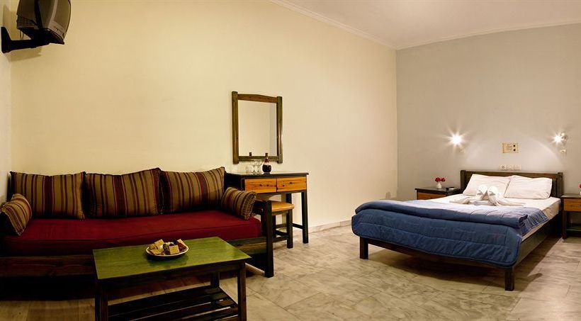 Atlantida Mare Aparthotel  | Agia Marina | Creta | Grecia 1