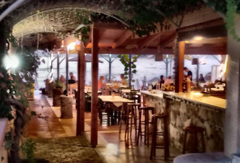 Atlantida Mare Aparthotel  | Agia Marina | Creta | Grecia 17