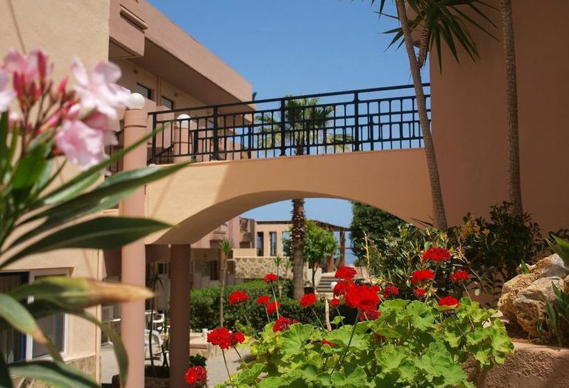 Haris Hotel  | Agia Marina | Creta | Grecia 10