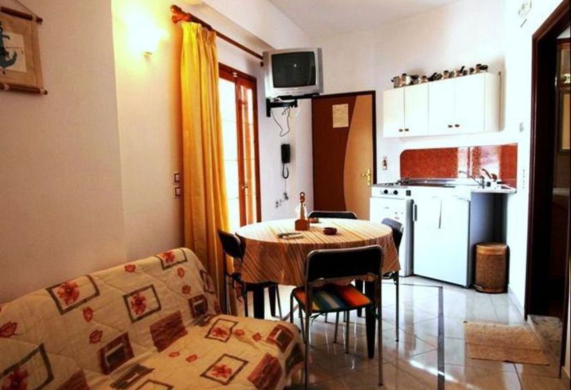 Hotel Sun City Apartments  | Agia Marina | Creta | Grecia 15