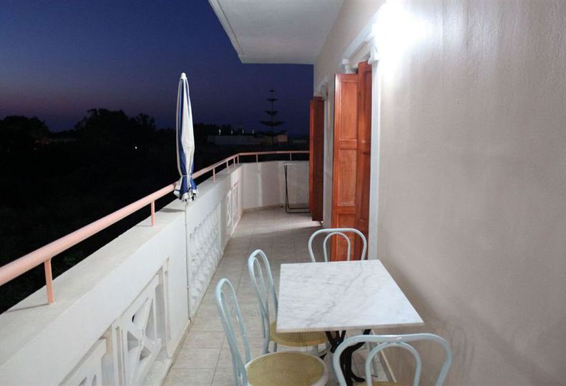 Hotel Sun City Apartments  | Agia Marina | Creta | Grecia 2