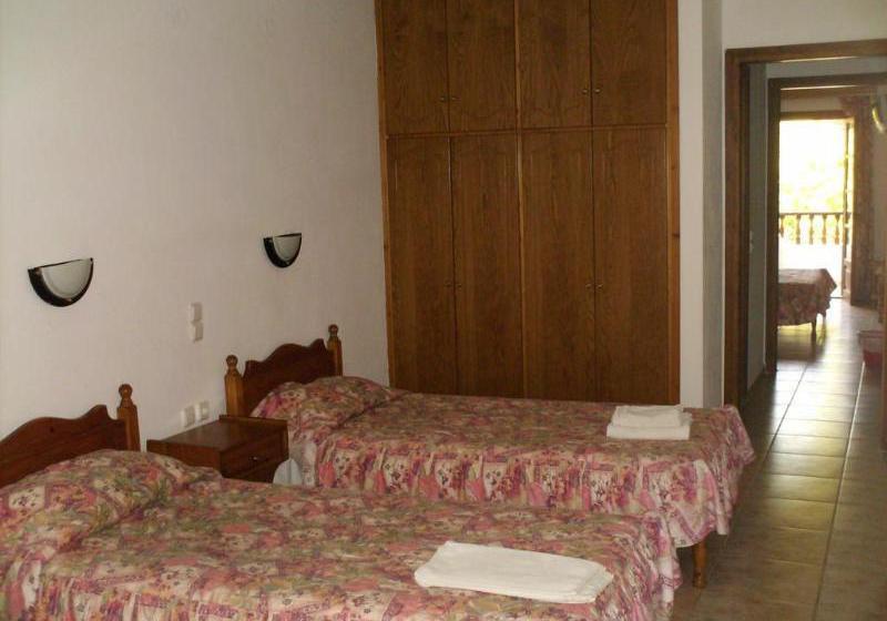 Hotel Golden Beach  | Koukounaries | Skiathos | Greece 13