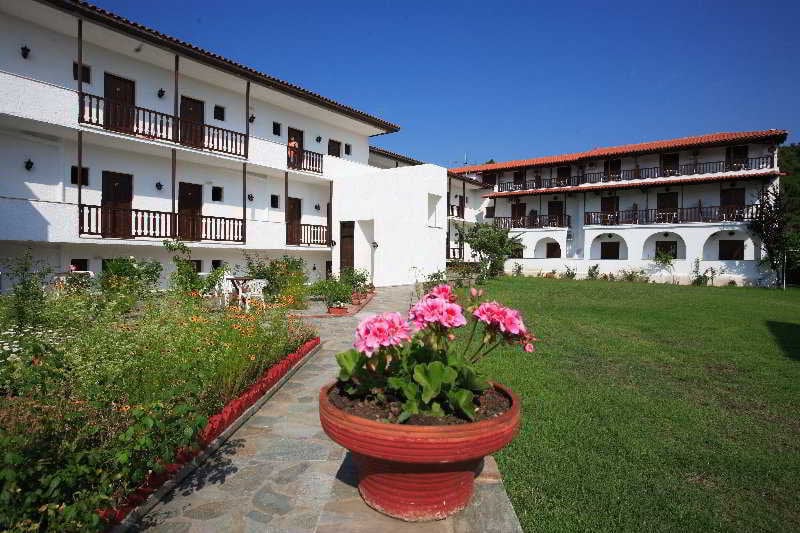 Hotel Golden Beach  | Koukounaries | Skiathos | Greece 2