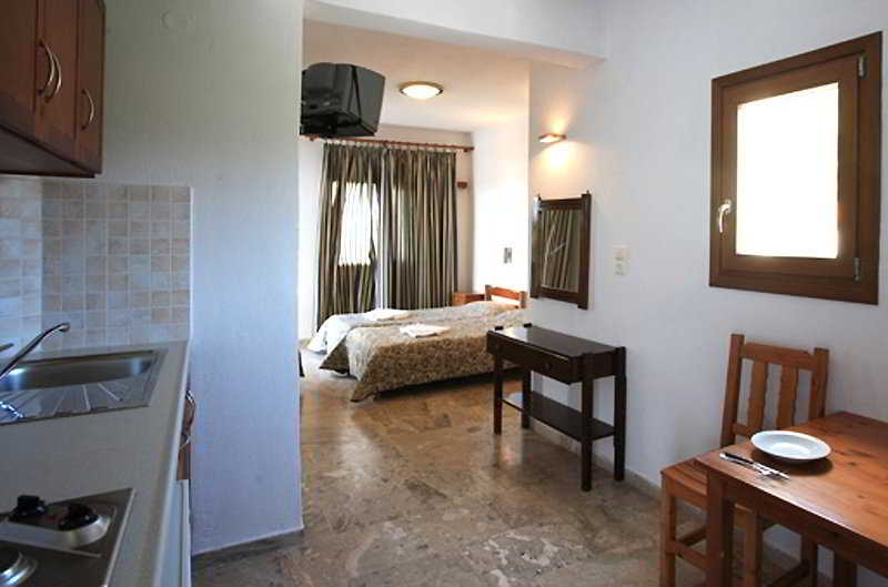 Hotel Korali  | Troulos | Skiathos | Greece 2