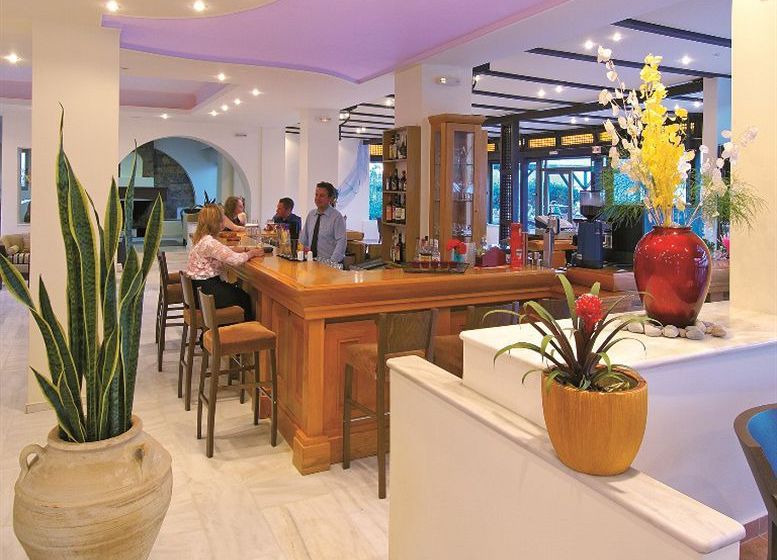 Santa Marina Beach Hotel  | Agia Marina | Creta | Grecia 10