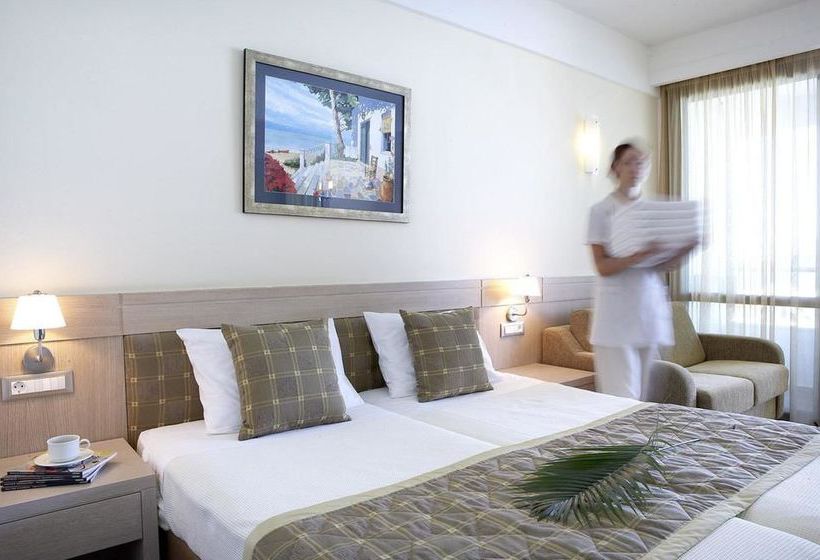 Hotel Thalassa Beach Resort  | Agia Marina | Creta | Grecia 11