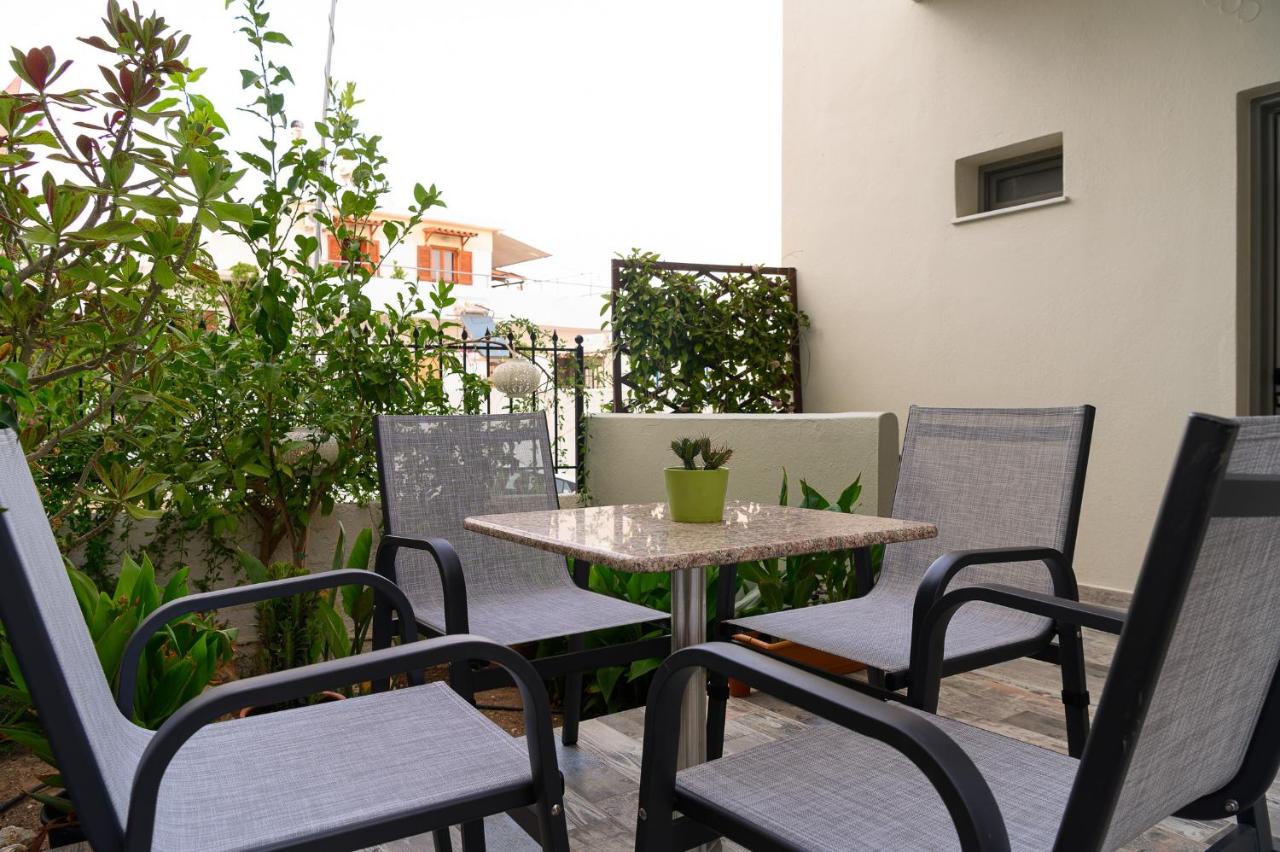 Hotel Avra: Discover the Charm of Agia Galini, Crete, Greece 8