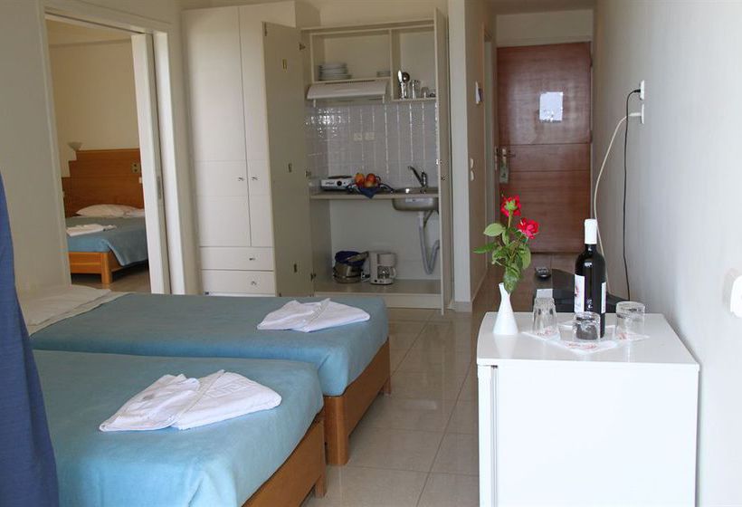 Eleftheria Hotel  | Agia Marina | Creta | Grecia 14