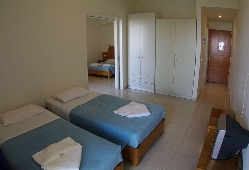 Eleftheria Hotel  | Agia Marina | Creta | Grecia 18