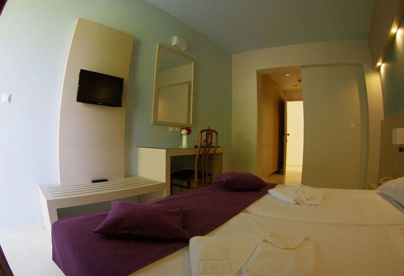 Eleftheria Hotel  | Agia Marina | Creta | Grecia 20