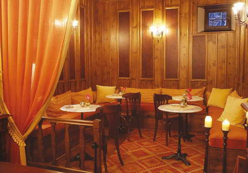 Hotel Santikos Mansion  | Visitsa | Thessaly | Greece 2