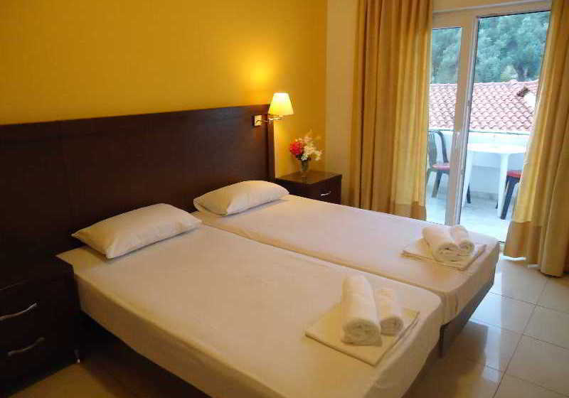 Hotel Zachos  | Megali Ammos | Skiathos | Greece 10