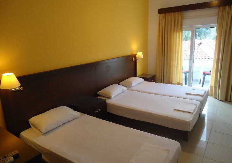 Hotel Zachos  | Megali Ammos | Skiathos | Greece 6