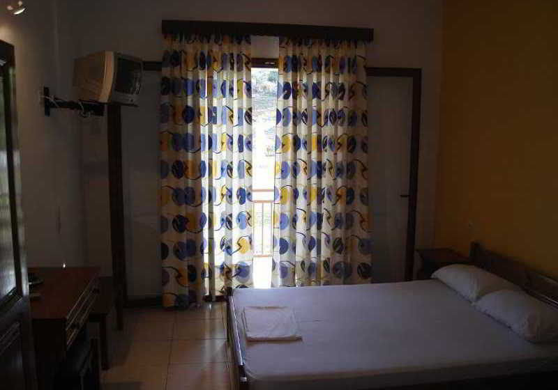 Hotel Zachos  | Megali Ammos | Skiathos | Greece 8