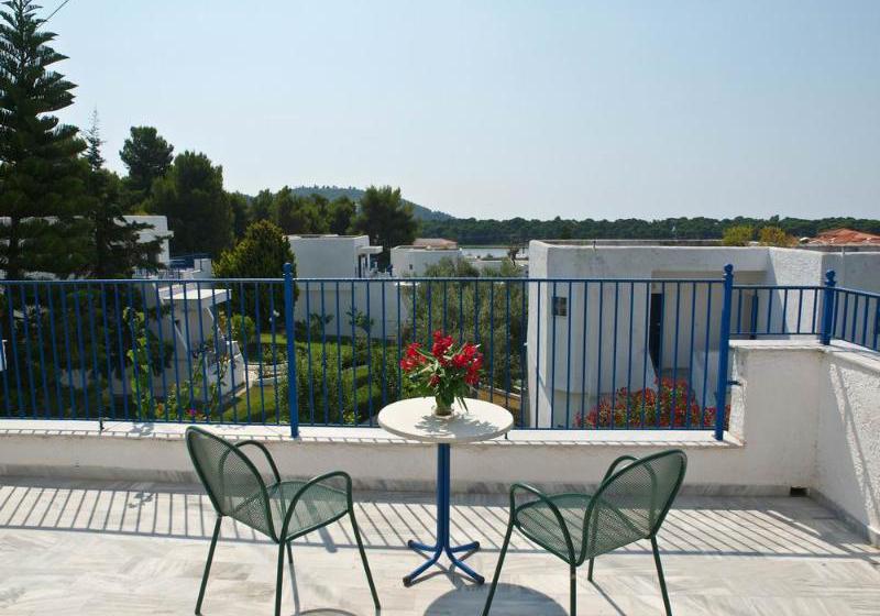 Hotel Muses  | Koukounaries | Skiathos | Greece 16