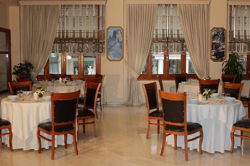 Hotel Famissi  | Kalabaka | Thessaly | Greece 14