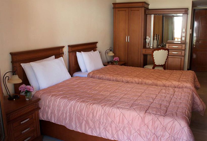 Hotel Famissi  | Kalabaka | Thessaly | Greece 4