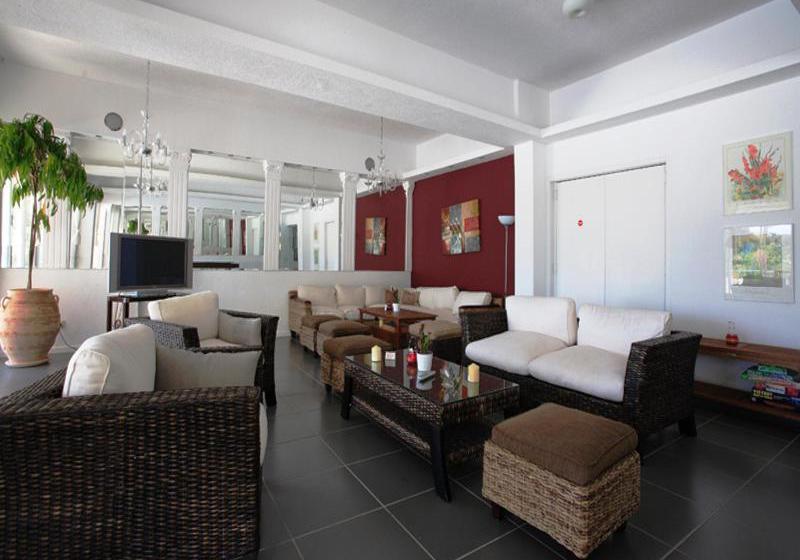 Hotel Plaza  | Kanapitsa | Skiathos | Greece 4