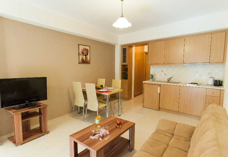 Hotel Castello Apartments  | Panormos | Crete | Greece 10