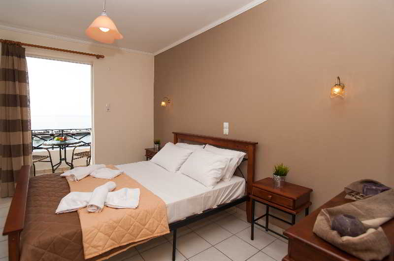 Hotel Castello Apartments  | Panormos | Crete | Greece 15