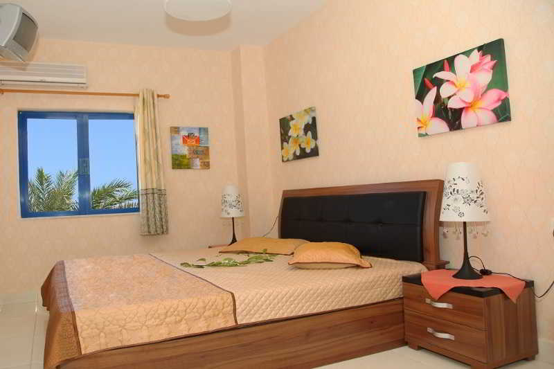 Tsalos Beach  | Hersonissos | Crete | Greece 15