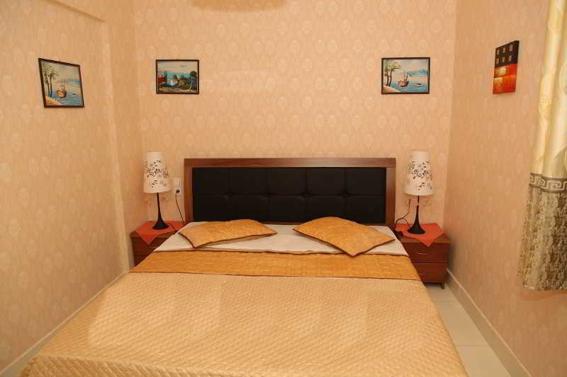 Tsalos Beach  | Hersonissos | Crete | Greece 16