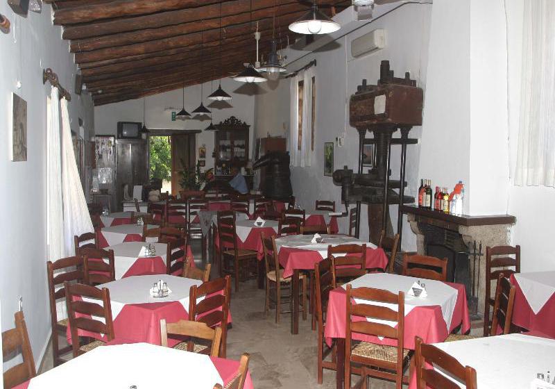 Hotel Oasis Guesthouse  | Chania | Crete | Greece 9