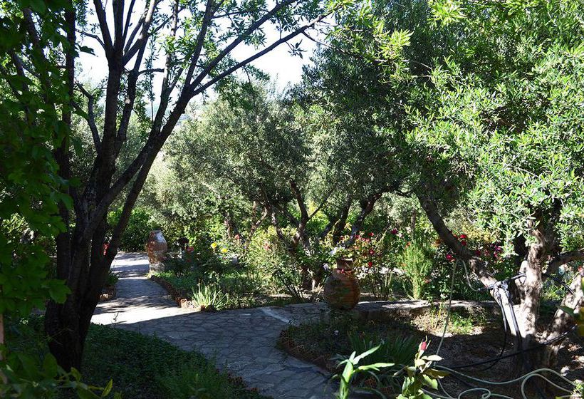 Viglatoras  | Malevizi | Crete | Greece 3