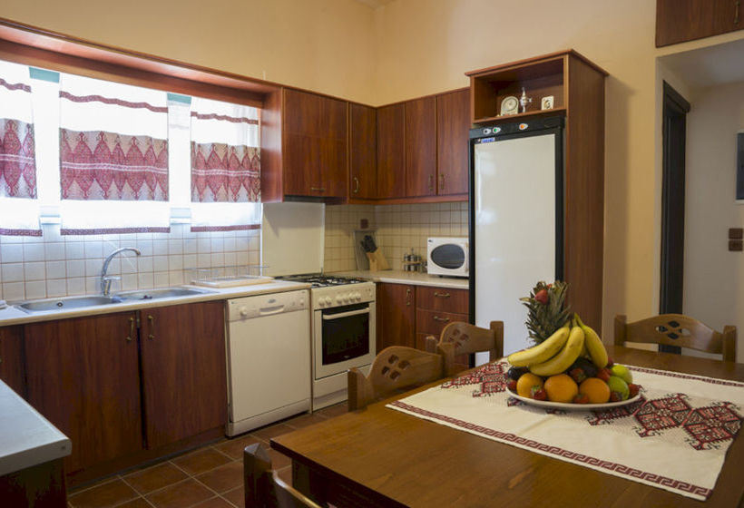 Elia Therissos Maisonettes  | Chania | Crete | Greece 6