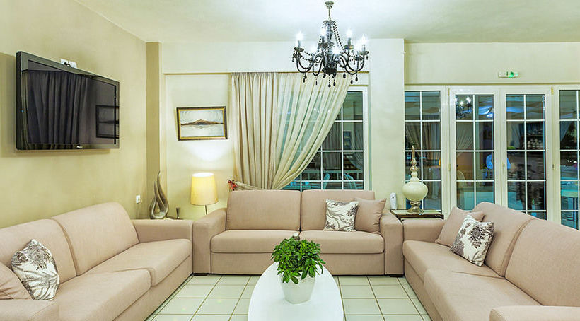 Hotel Oasis  | Malevizi | Crete | Greece 17