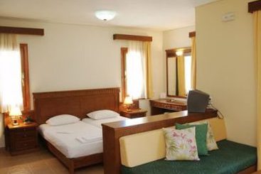 Mylos Hotel Apartments  | Chania | Crete | Greece 2