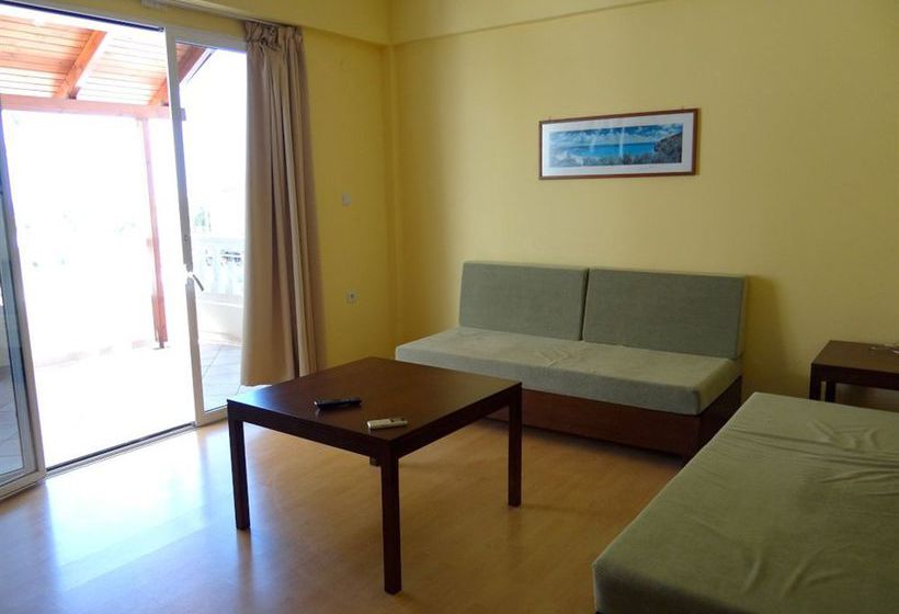 Hotel Perla Beach Apartments  | Chania | Crete | Greece 14