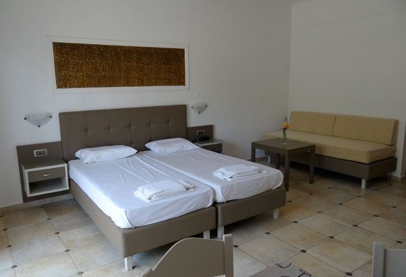 Hotel Perla Beach Apartments  | Chania | Crete | Greece 3