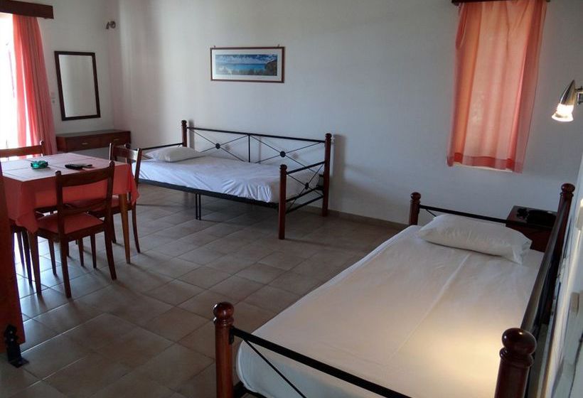 Hotel Perla Beach Apartments  | Chania | Crete | Greece 6