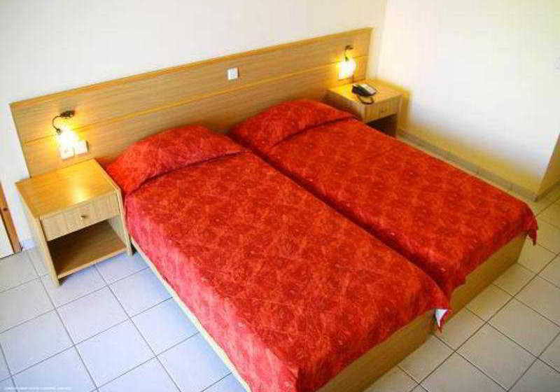 Hotel Eri Beach & Village   | Hersonissos | Crete | Greece 12