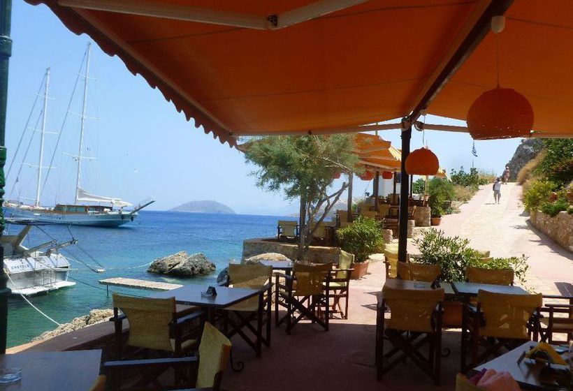 Hotel Castelo Beach  | Leros | Dodecanese | Greece 8