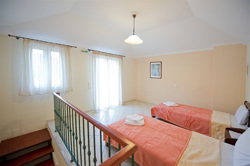 Oasis Pension  | Parga | Epirus | Greece 18