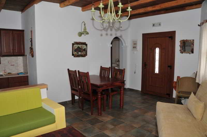 Panteli Beach  | Leros | Dodecanese | Greece 13