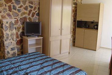 Hotel Continental  | Kalymnos | Dodecanese | Greece 13