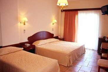 Olympic Hotel & Studios  | Parga | Epirus | Greece 6