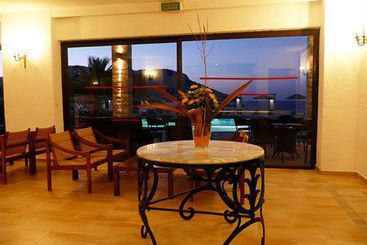 Electra Beach Hotel Karpathos  | Karpathos | Dodecanese | Greece 9