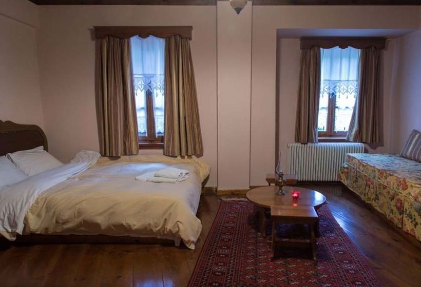 En Chora Vezitsa  | Zagori | Epirus | Greece 10