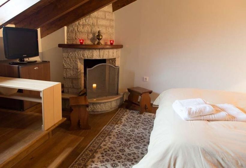 En Chora Vezitsa  | Zagori | Epirus | Greece 5