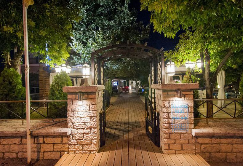 Hotel Krikonis Suites  | Ioannina | Epirus | Greece 10