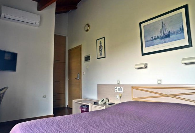 Hotel Poseidon  | Patras | West Grecia | Greece 10