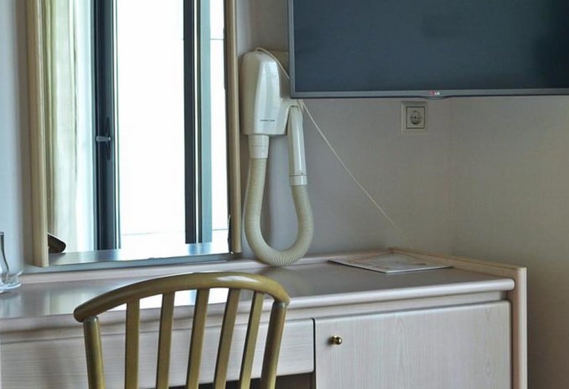 Hotel Poseidon  | Patras | West Grecia | Greece 9